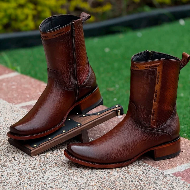 Kit Bota Maverick 3.0 em Couro Legítimo com Palmilha Ortopédica +BRINDES: Boné, Cinto e Carteira